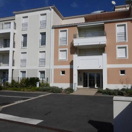 Appartement 2 Pieces Avec Balcon, Parking Et Proche Plage A Saint-Gilles-Croix-De-Vie - Fr-1-224-587 Exterior photo