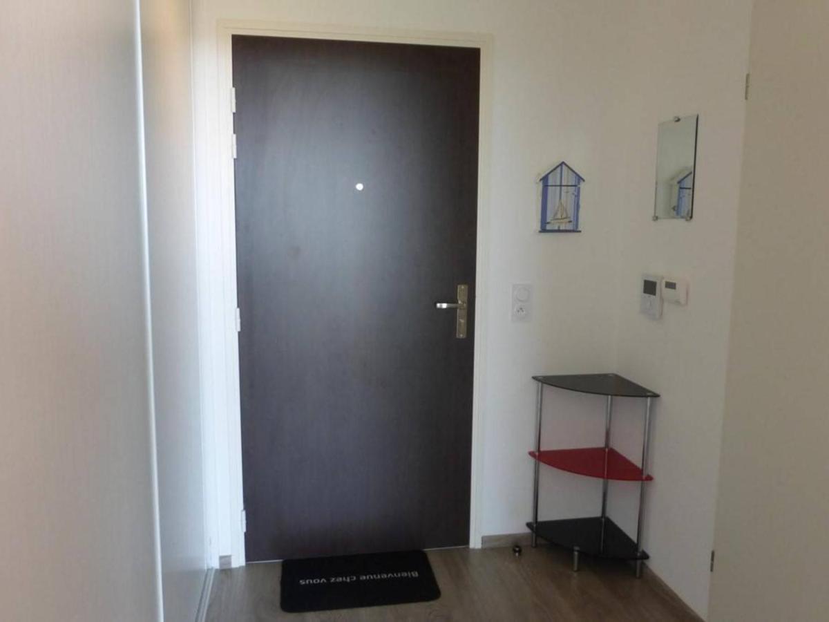 Appartement 2 Pieces Avec Balcon, Parking Et Proche Plage A Saint-Gilles-Croix-De-Vie - Fr-1-224-587 Exterior photo